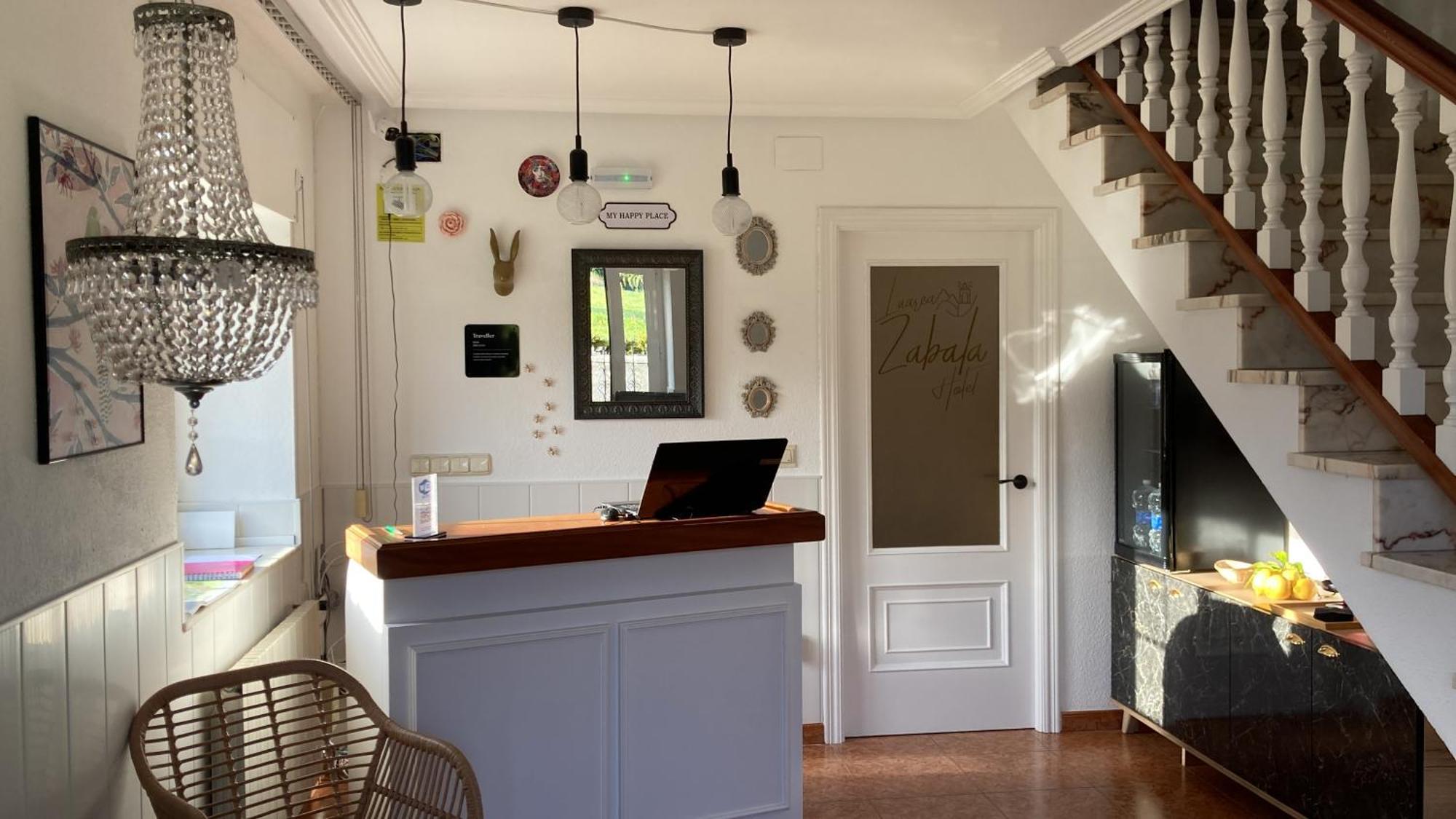Luarca Zabala Hotell Almuña Exteriör bild